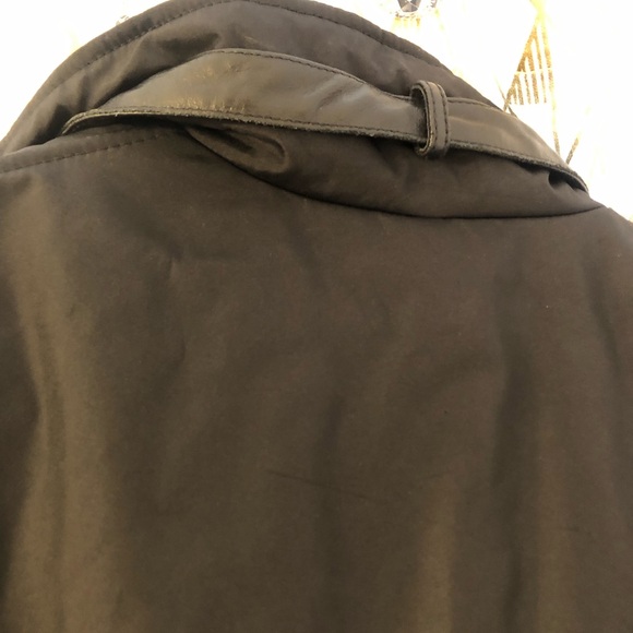 Kenneth Cole Reaction black trench coat - waterproof w/ genuine leather trim - Picture 9 of 9